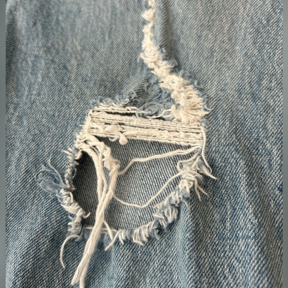 Levi’s X Revolve Ribcage Straight Ankle Jean in Jazz Time - Picture 5 of 5